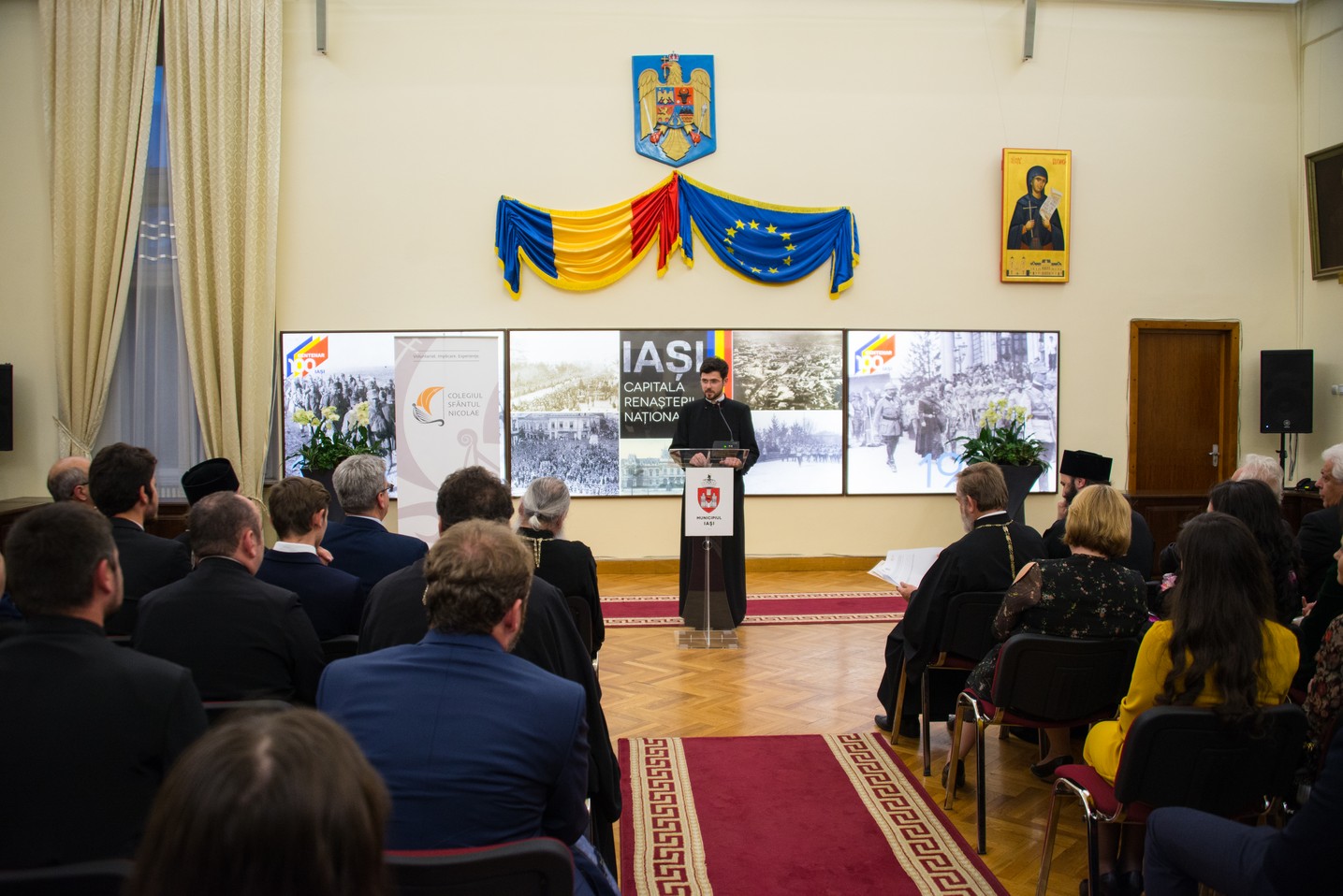 „Formal de Bun Venit” la Colegiul „Sfântul Nicolae” din Iași: „Fiind împreună, puteți să păstrați o atitudine corespunzătoare”