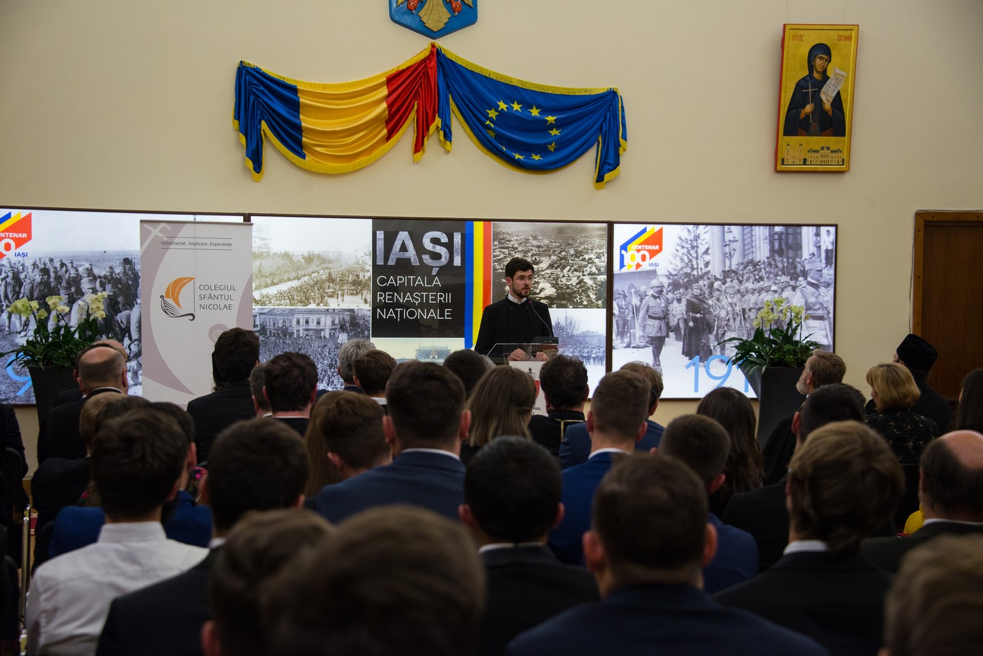 „Formal de Bun Venit” la Colegiul „Sfântul Nicolae” din Iași: „Fiind împreună, puteți să păstrați o atitudine corespunzătoare”