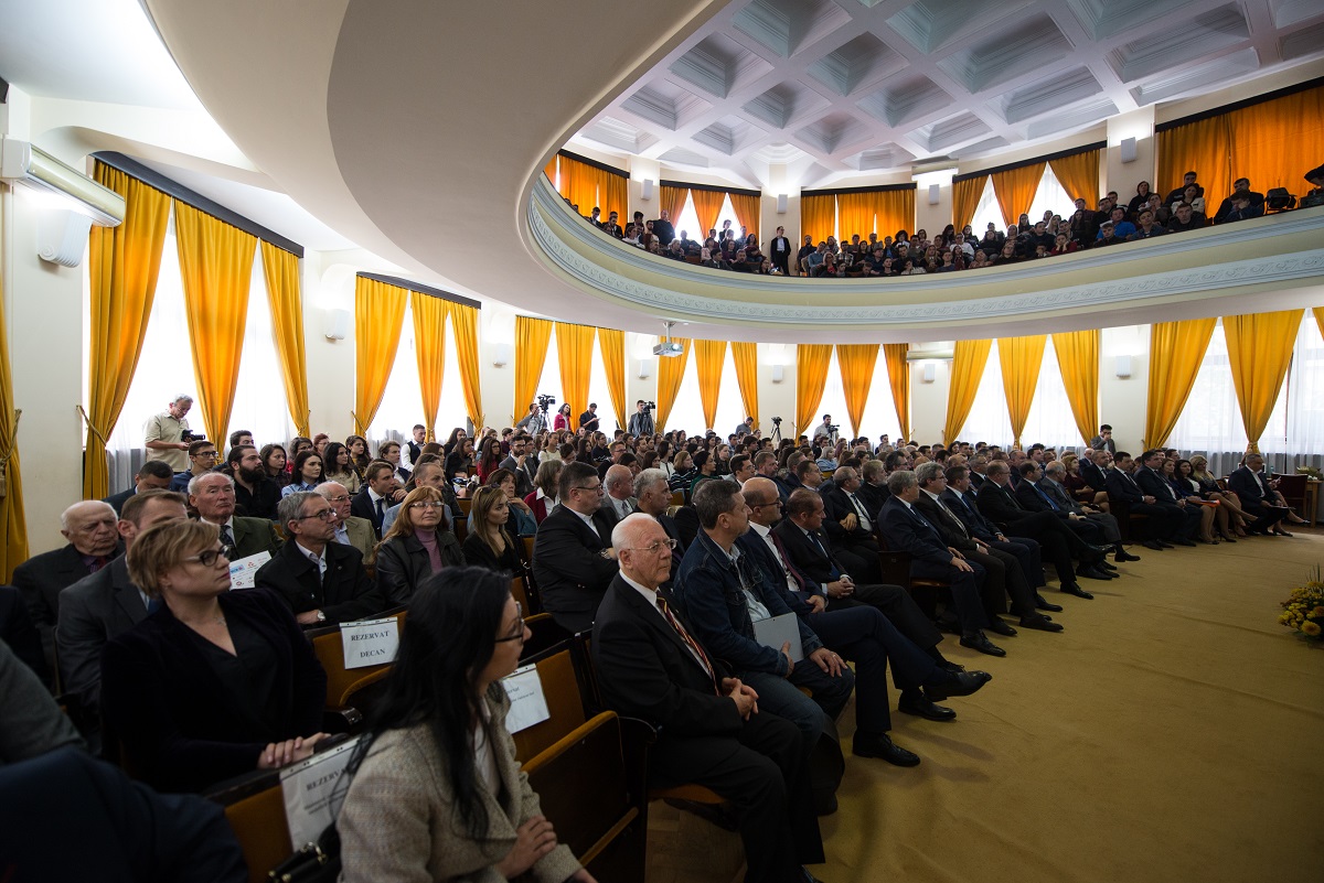 IPS Mitropolit Teofan: „Universitatea este spaţiul unde se poate desfăşura, fără convulsii şi absolutisme, simfonia între vechi şi nou”