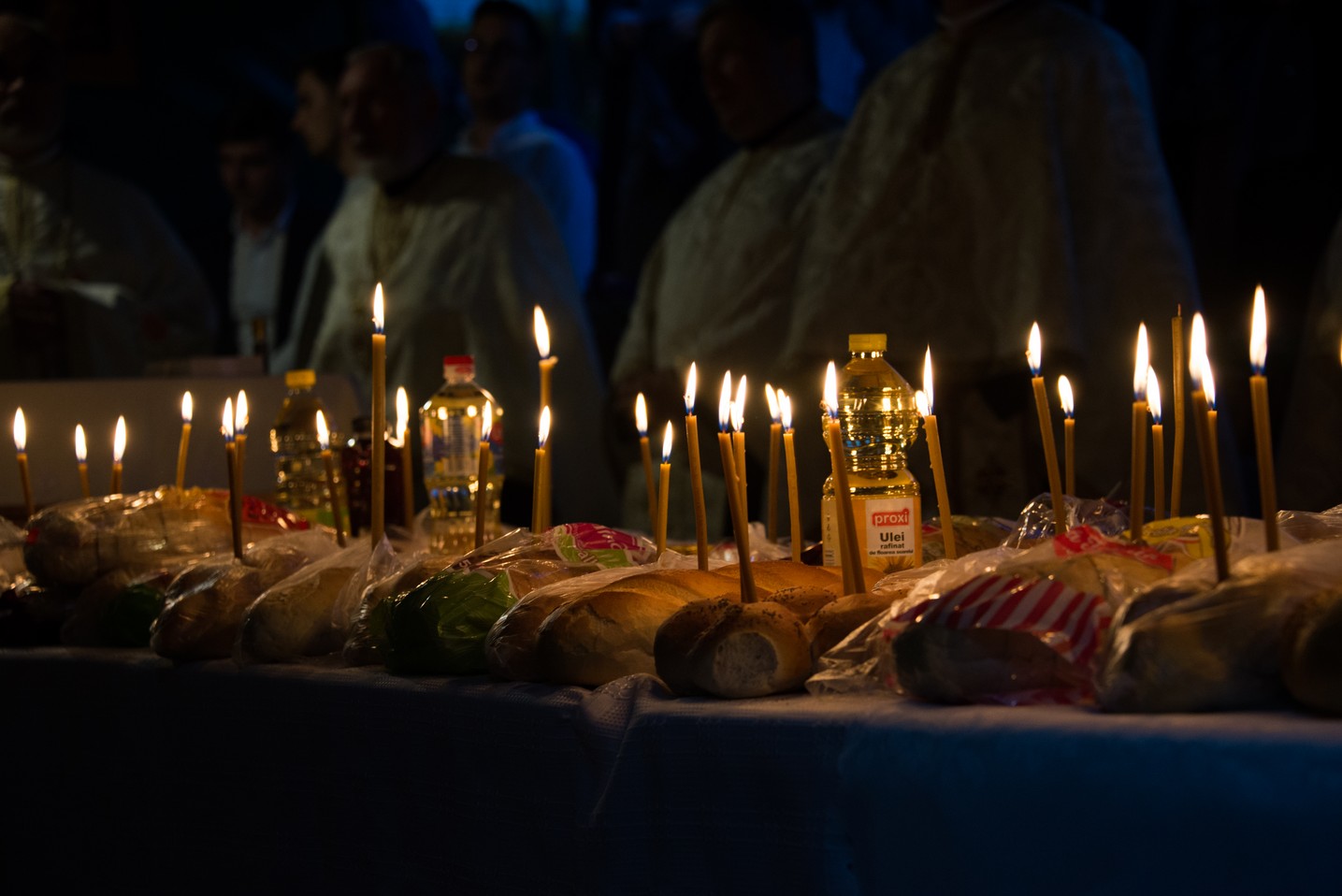 Hram la Parohia „Sfântul Apostol şi Evanghelist Luca” din Iași: „Slujbele pe care le săvârşim sunt legături între inimile noastre şi punţi către Dumnezeu”