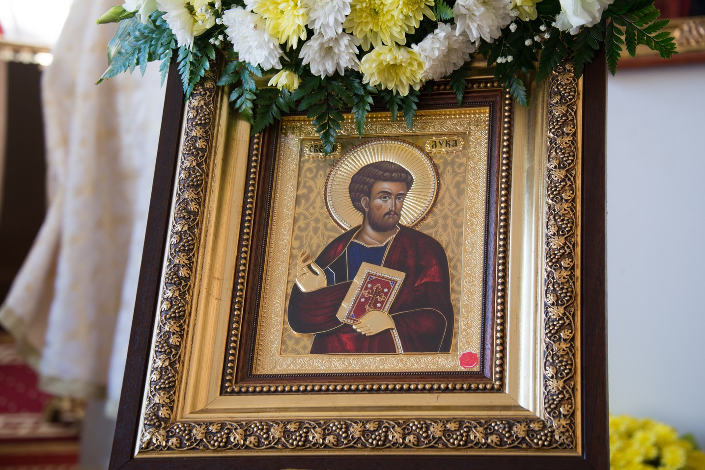 Hram la Parohia „Sfântul Apostol şi Evanghelist Luca” din Iași: „Slujbele pe care le săvârşim sunt legături între inimile noastre şi punţi către Dumnezeu”