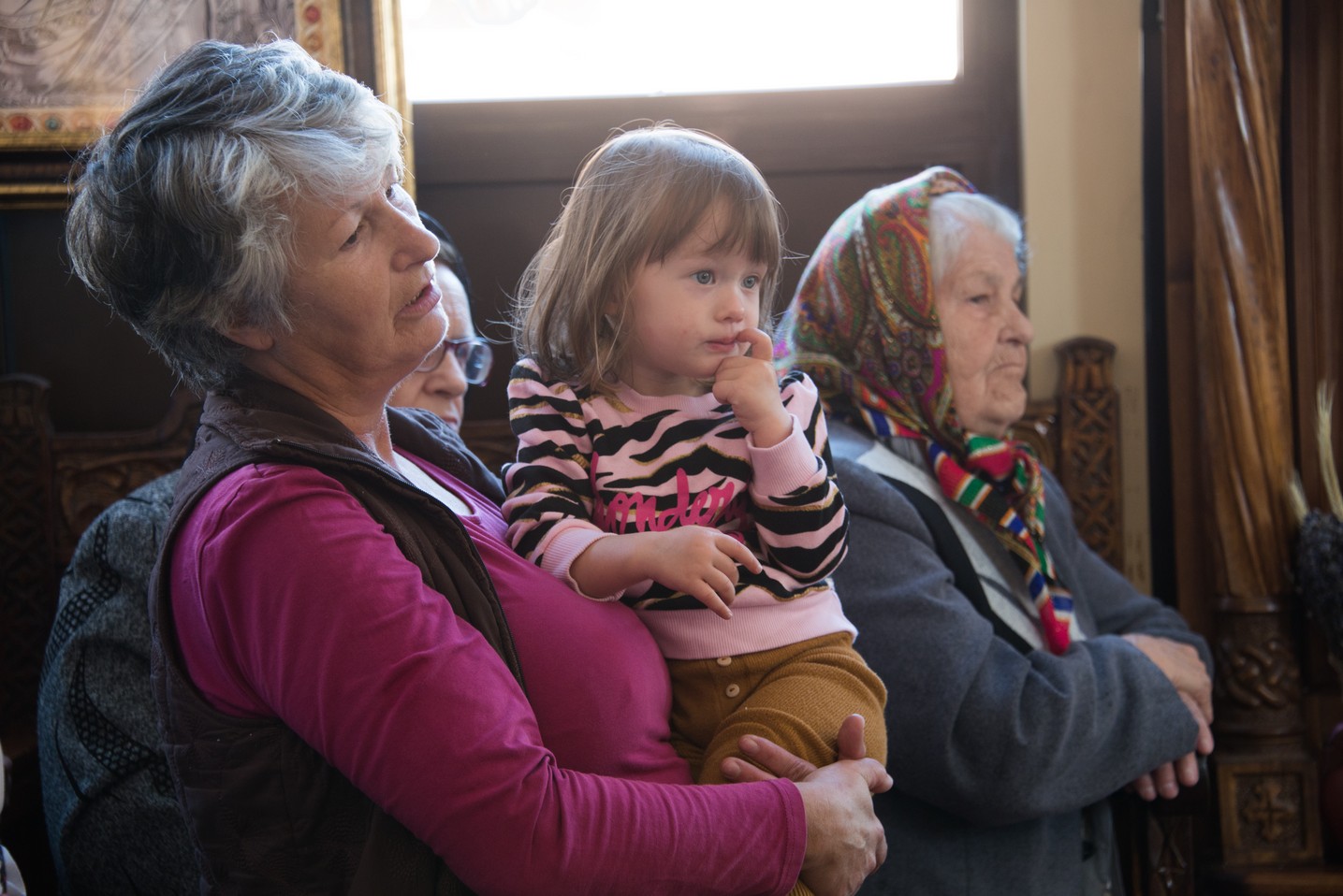 Hram la Parohia „Sfântul Apostol şi Evanghelist Luca” din Iași: „Slujbele pe care le săvârşim sunt legături între inimile noastre şi punţi către Dumnezeu”