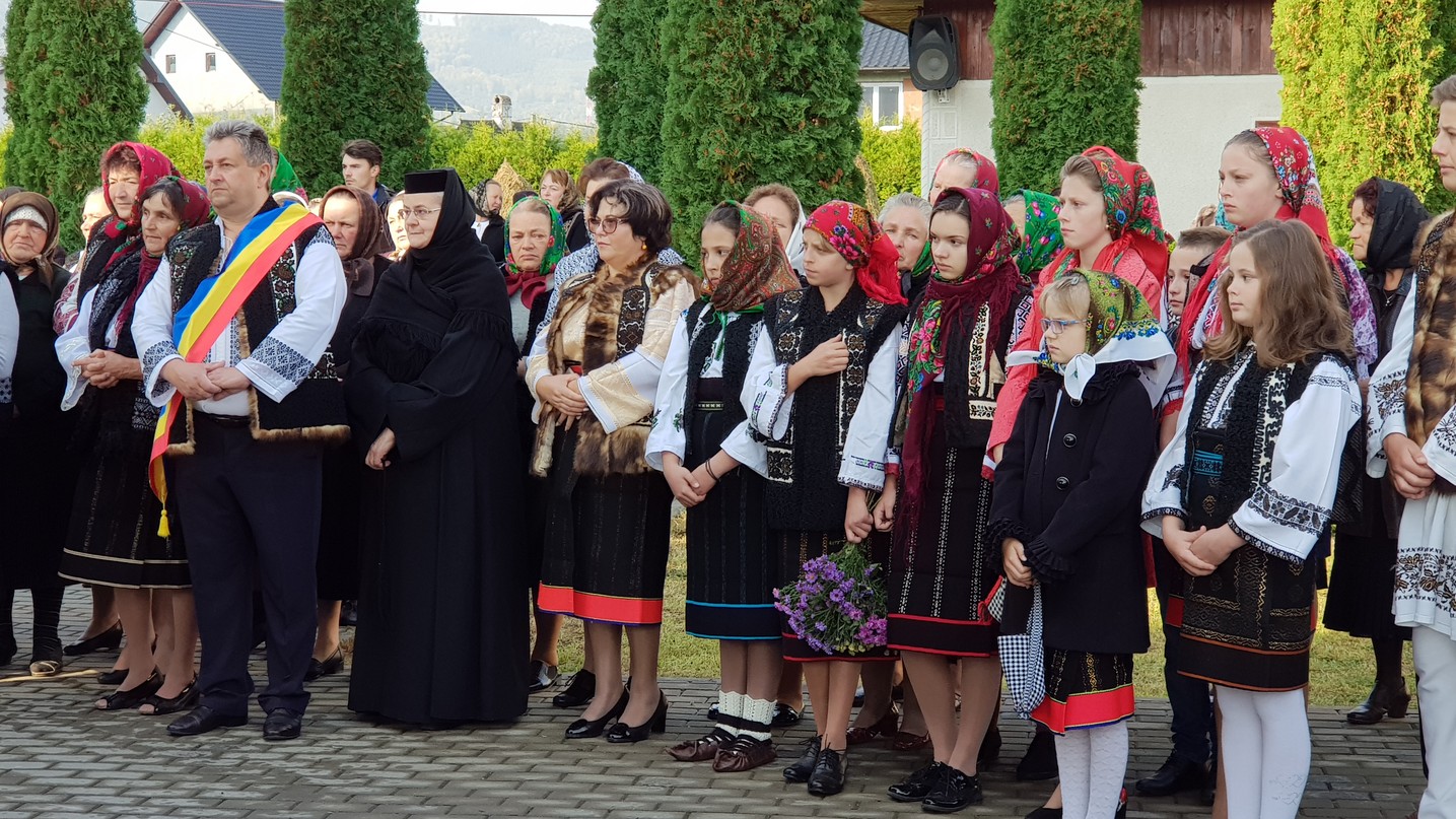 Popas aniversar în Parohia „Pogorârea Sfântului Duh” din Vicovu de Jos