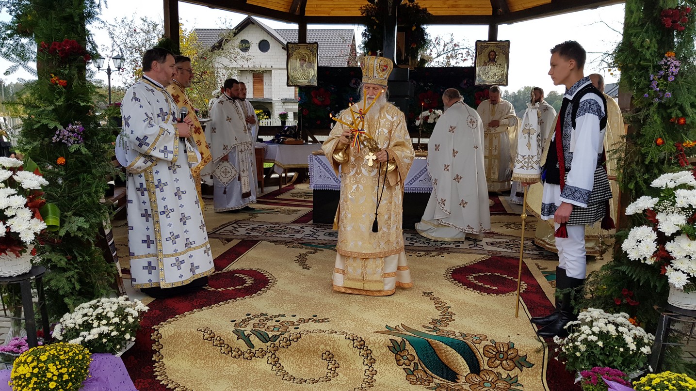 Popas aniversar în Parohia „Pogorârea Sfântului Duh” din Vicovu de Jos