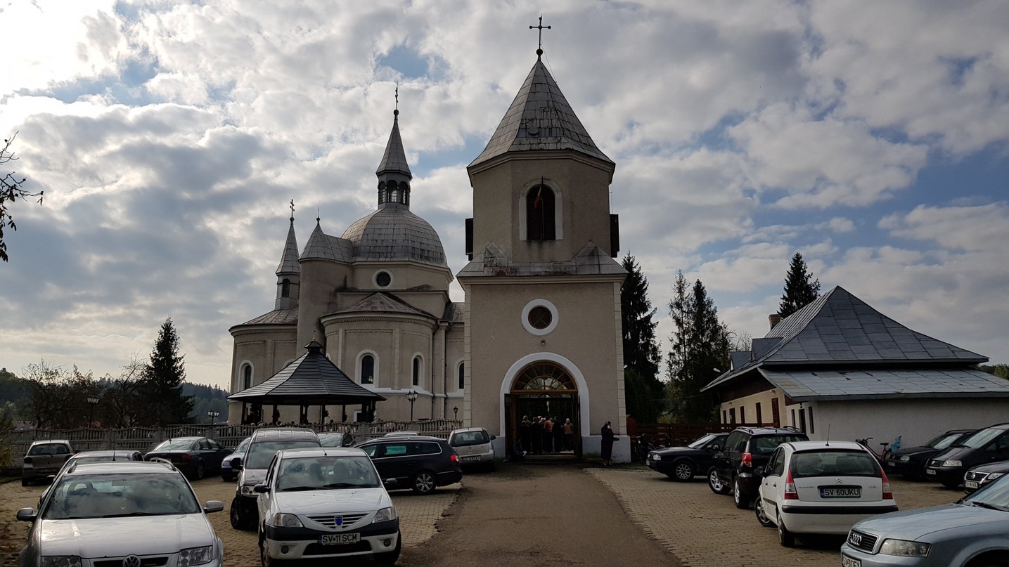 Popas aniversar în Parohia „Pogorârea Sfântului Duh” din Vicovu de Jos