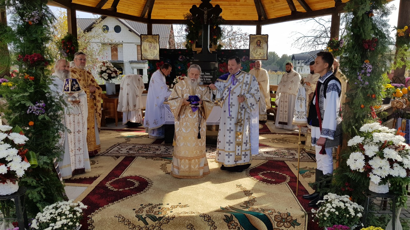 Popas aniversar în Parohia „Pogorârea Sfântului Duh” din Vicovu de Jos