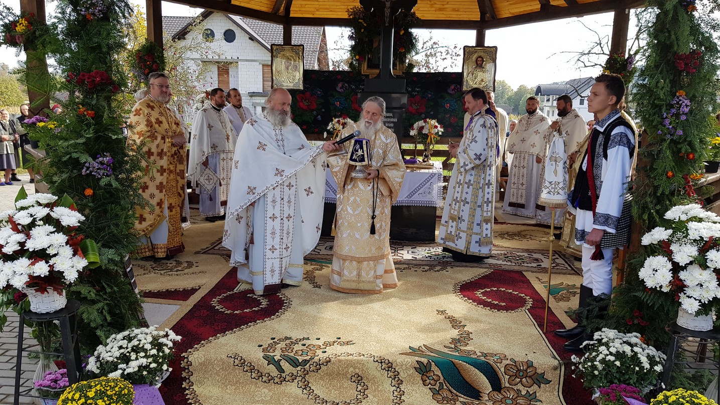 Popas aniversar în Parohia „Pogorârea Sfântului Duh” din Vicovu de Jos