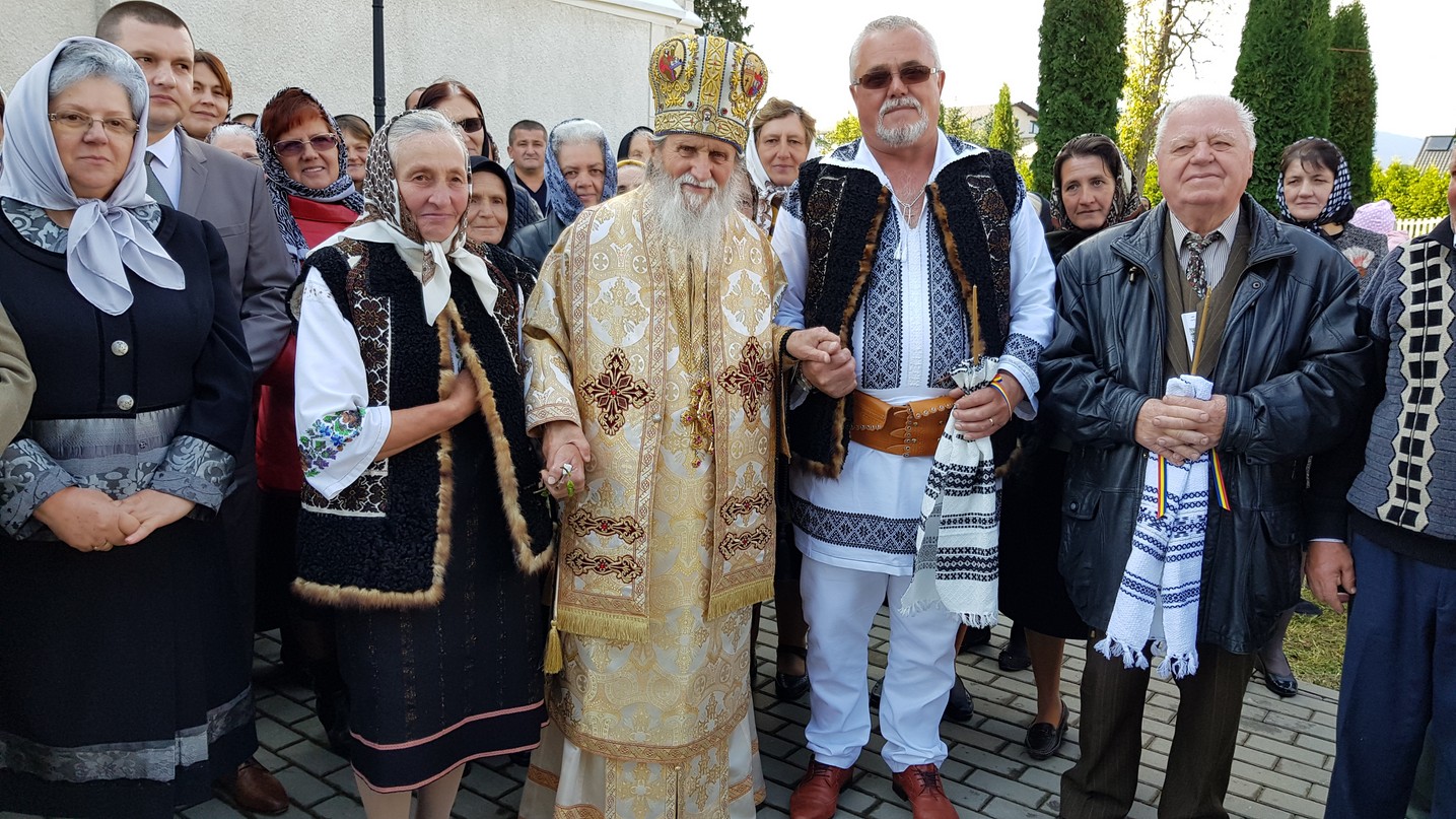 Popas aniversar în Parohia „Pogorârea Sfântului Duh” din Vicovu de Jos