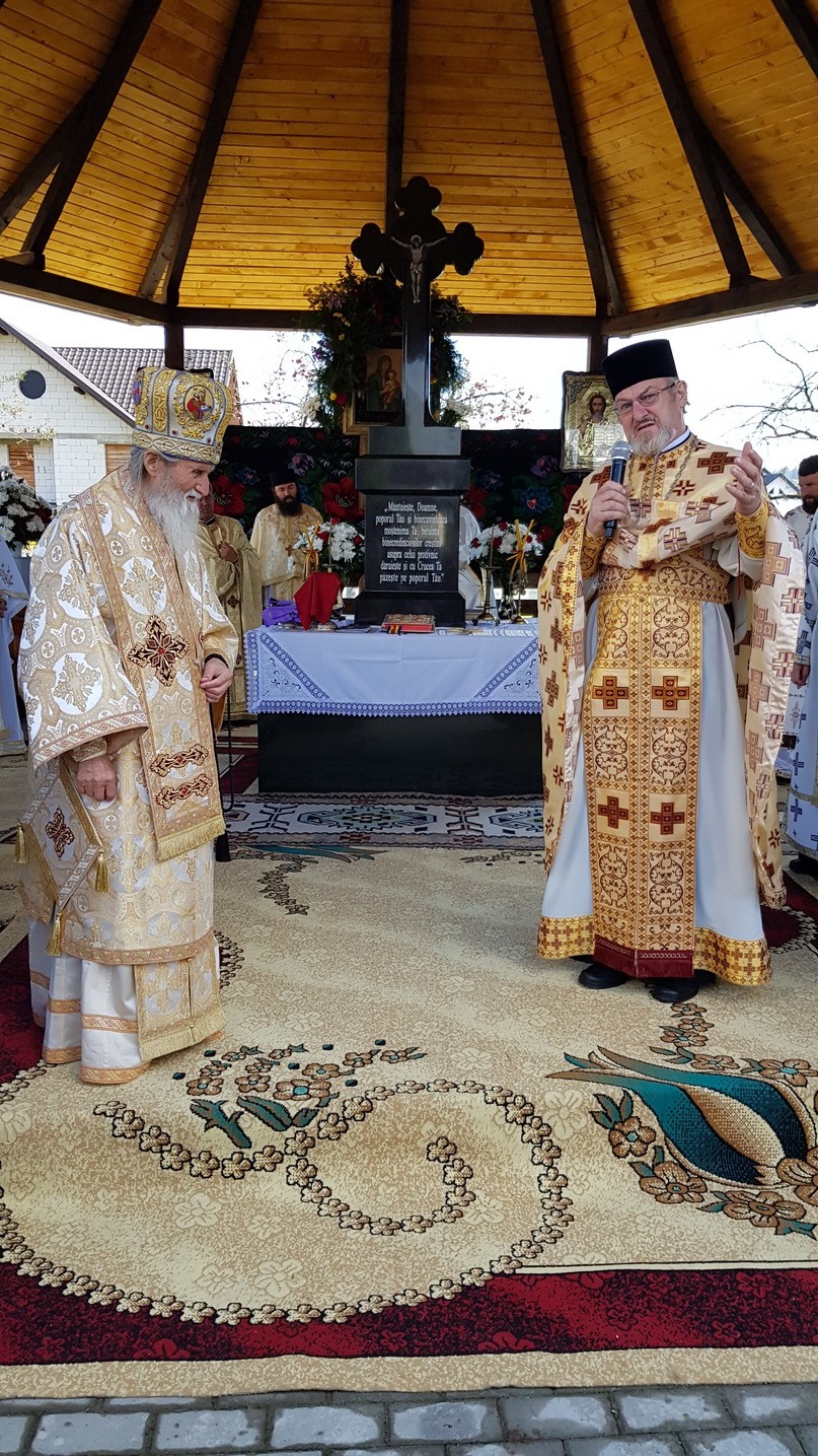 Popas aniversar în Parohia „Pogorârea Sfântului Duh” din Vicovu de Jos