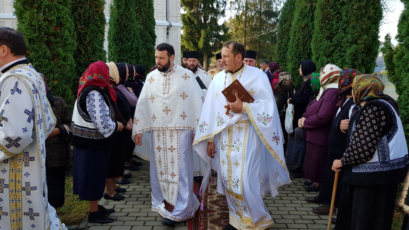 Popas aniversar în Parohia „Pogorârea Sfântului Duh” din Vicovu de Jos
