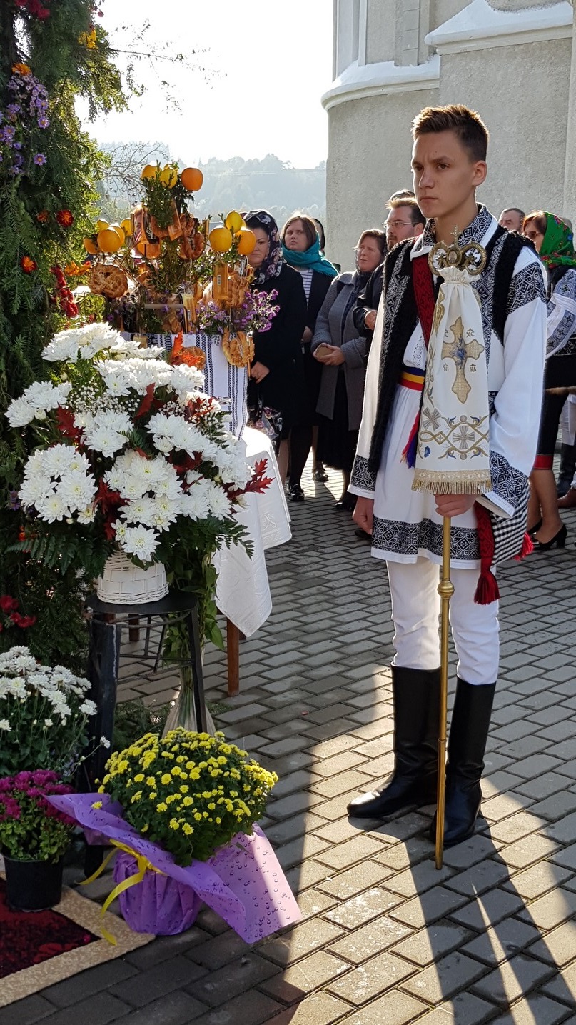Popas aniversar în Parohia „Pogorârea Sfântului Duh” din Vicovu de Jos