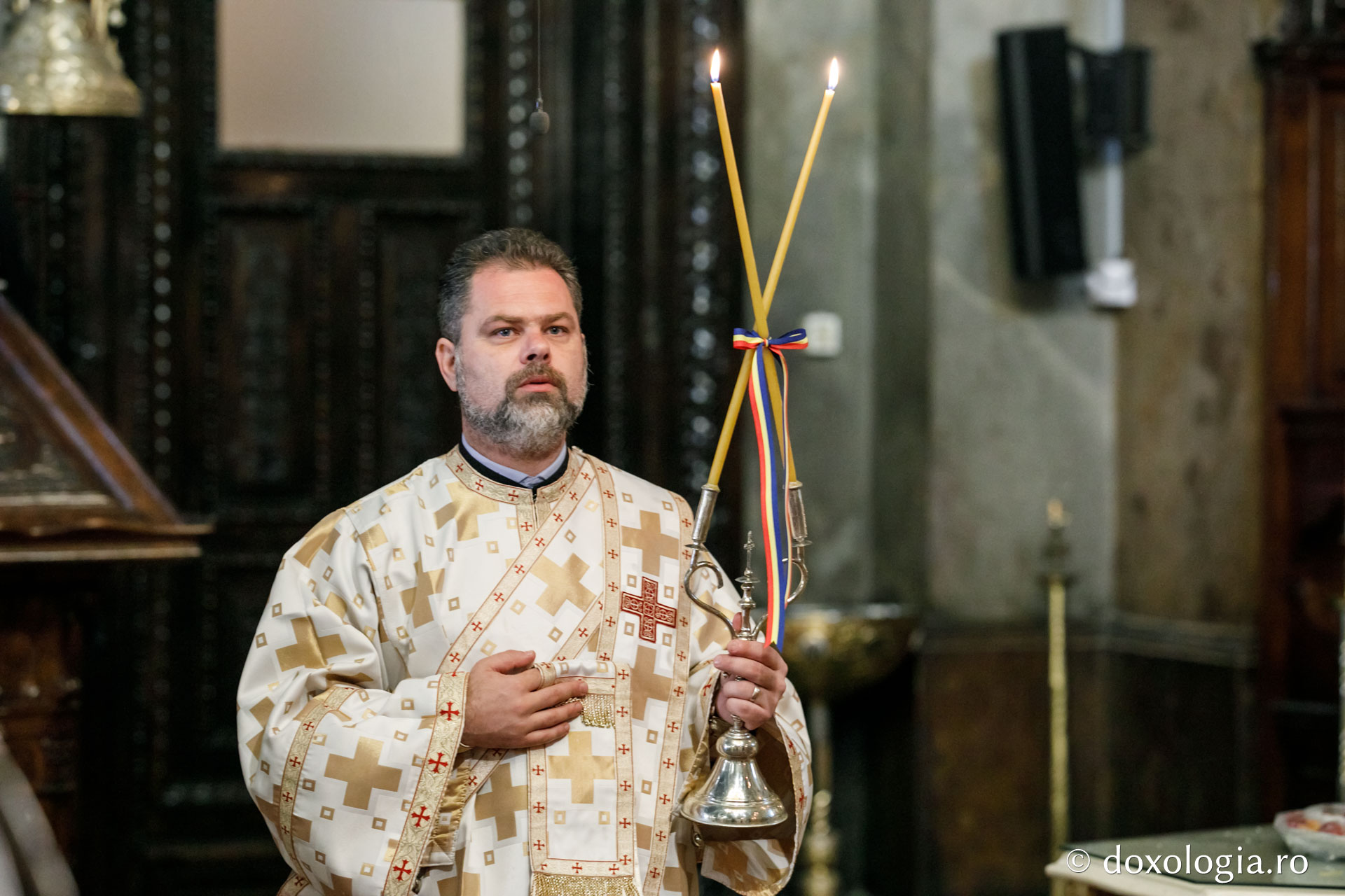 În ajun de hram, Sfânta Liturghie arhierească – PS Damaschin Dorneanul a slujit la Catedrala Mitropolitană