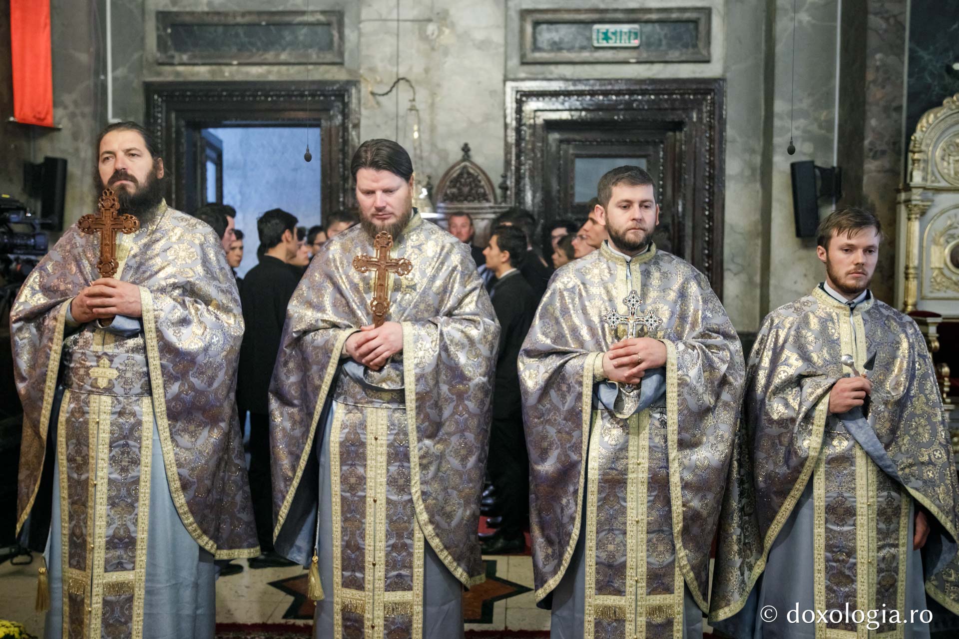 În ajun de hram, Sfânta Liturghie arhierească – PS Damaschin Dorneanul a slujit la Catedrala Mitropolitană