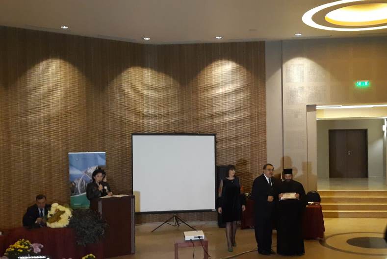 Ziua Educaţiei, serbată la Roman şi Piatra Neamţ