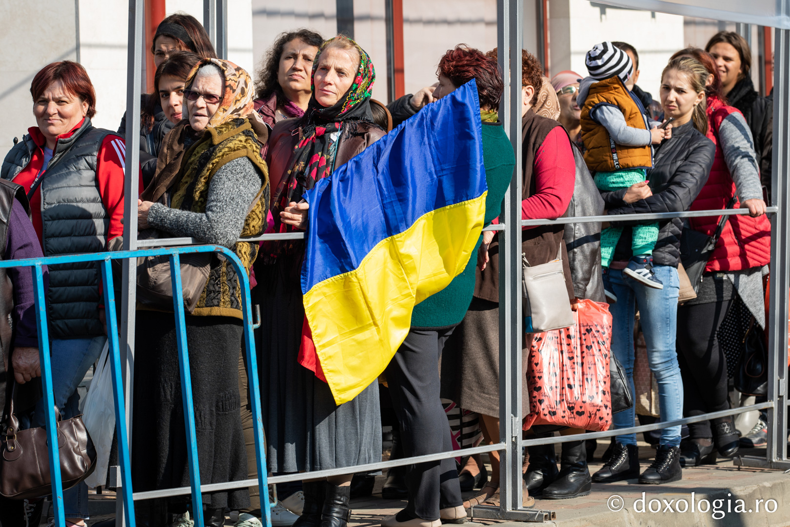 Pelerinajul la Sfânta Parascheva – un drum bătătorit de drag și de credință