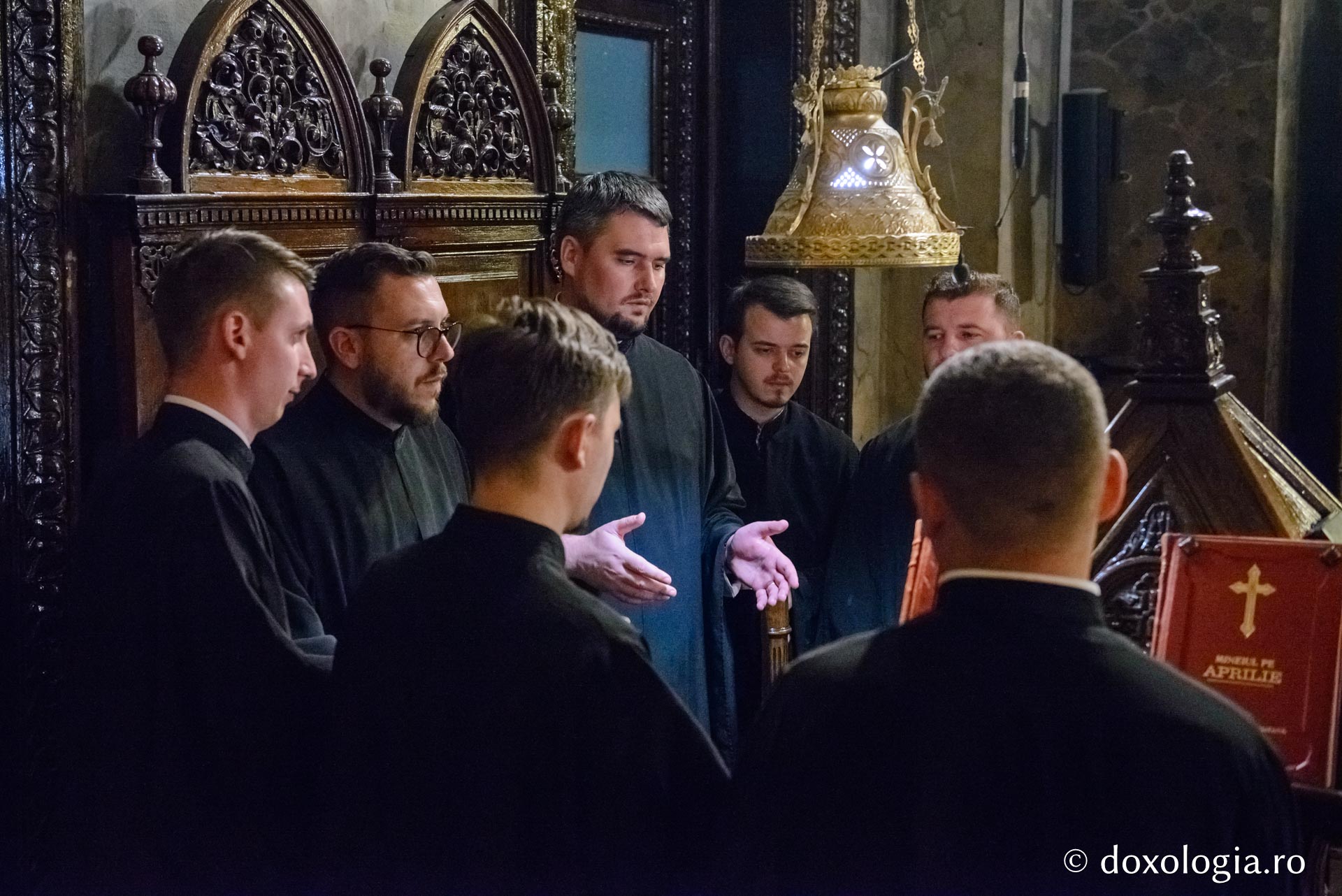 Slujbă de seară la Catedrala din Iași: Priveghere în cinstea Sfântului Gheorghe, ocrotitorul Mitropoliei Moldovei și Bucovinei