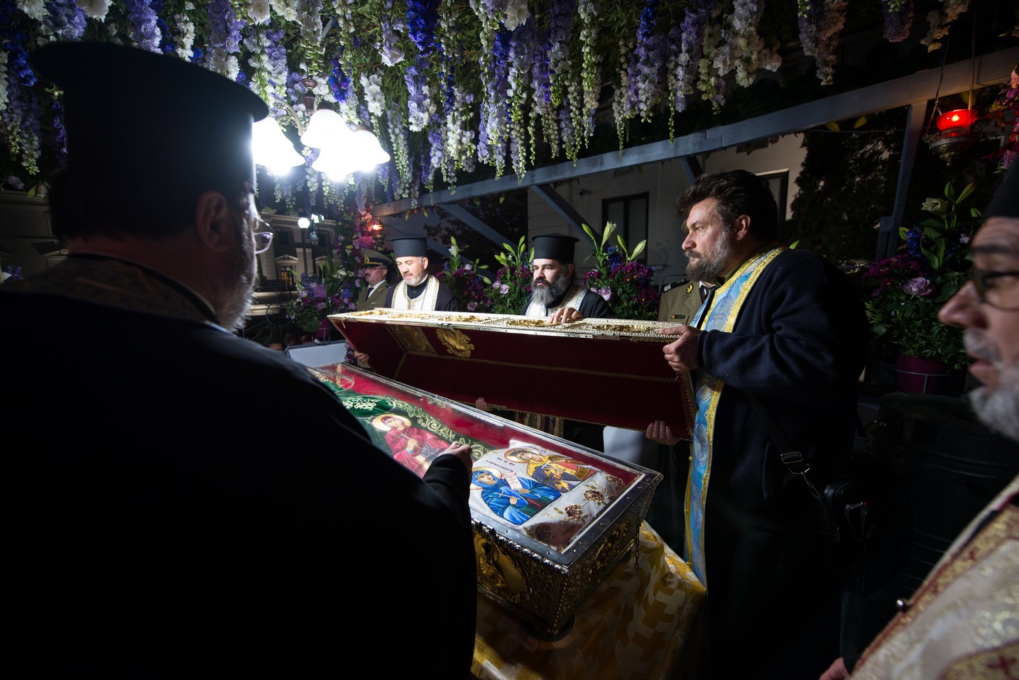 Hramul Sfintei Parascheva: 23.000 de pelerini au străbătut „Calea Sfinților” la Iași