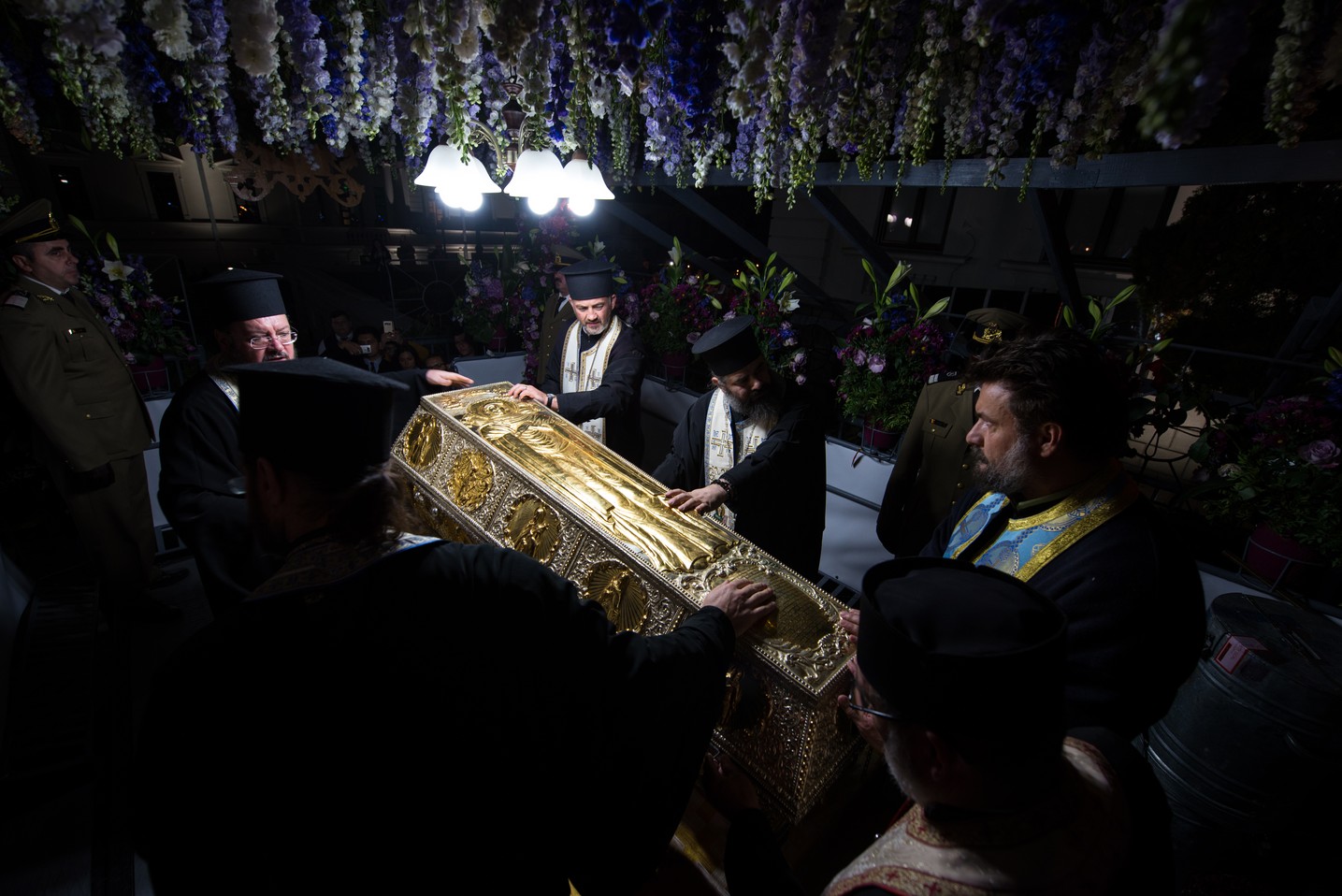 Hramul Sfintei Parascheva: 23.000 de pelerini au străbătut „Calea Sfinților” la Iași