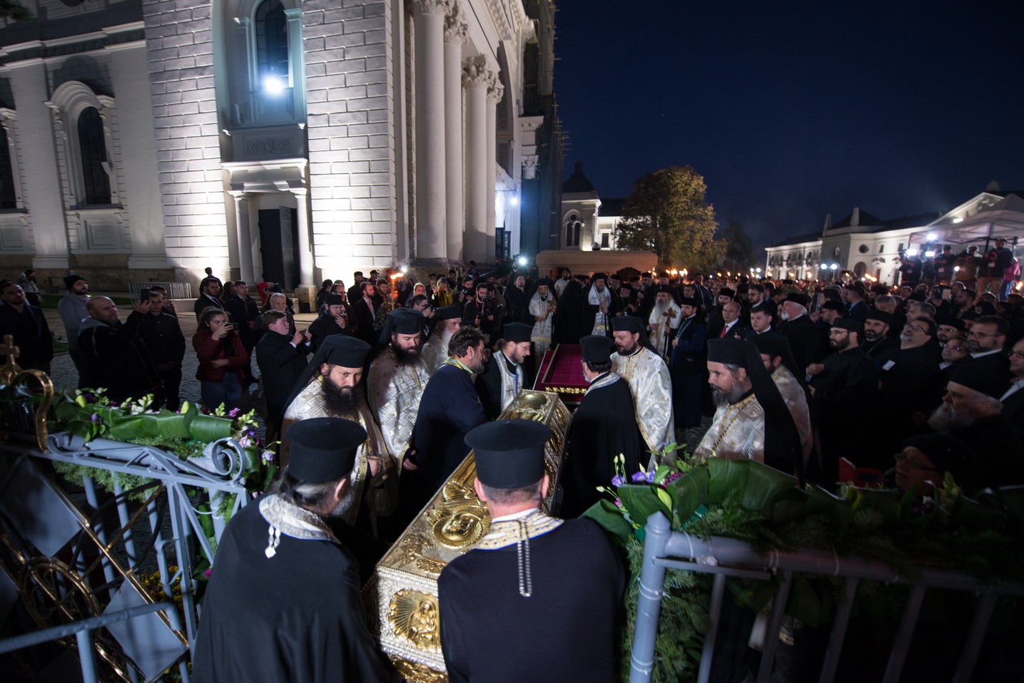 Hramul Sfintei Parascheva: 23.000 de pelerini au străbătut „Calea Sfinților” la Iași