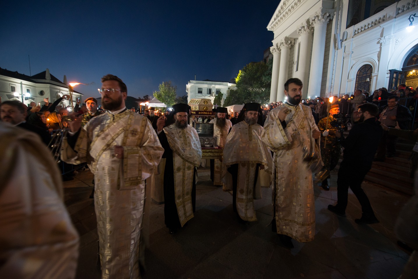 Hramul Sfintei Parascheva: 23.000 de pelerini au străbătut „Calea Sfinților” la Iași