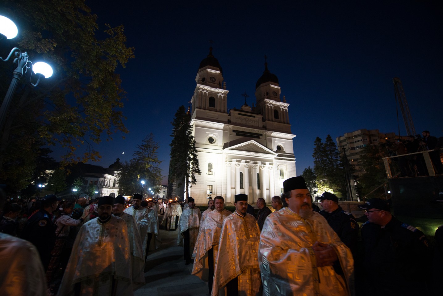 Hramul Sfintei Parascheva: 23.000 de pelerini au străbătut „Calea Sfinților” la Iași