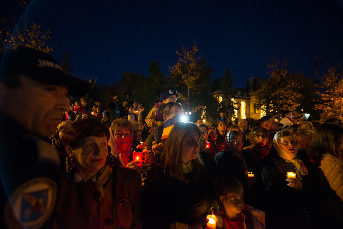 Hramul Sfintei Parascheva: 23.000 de pelerini au străbătut „Calea Sfinților” la Iași