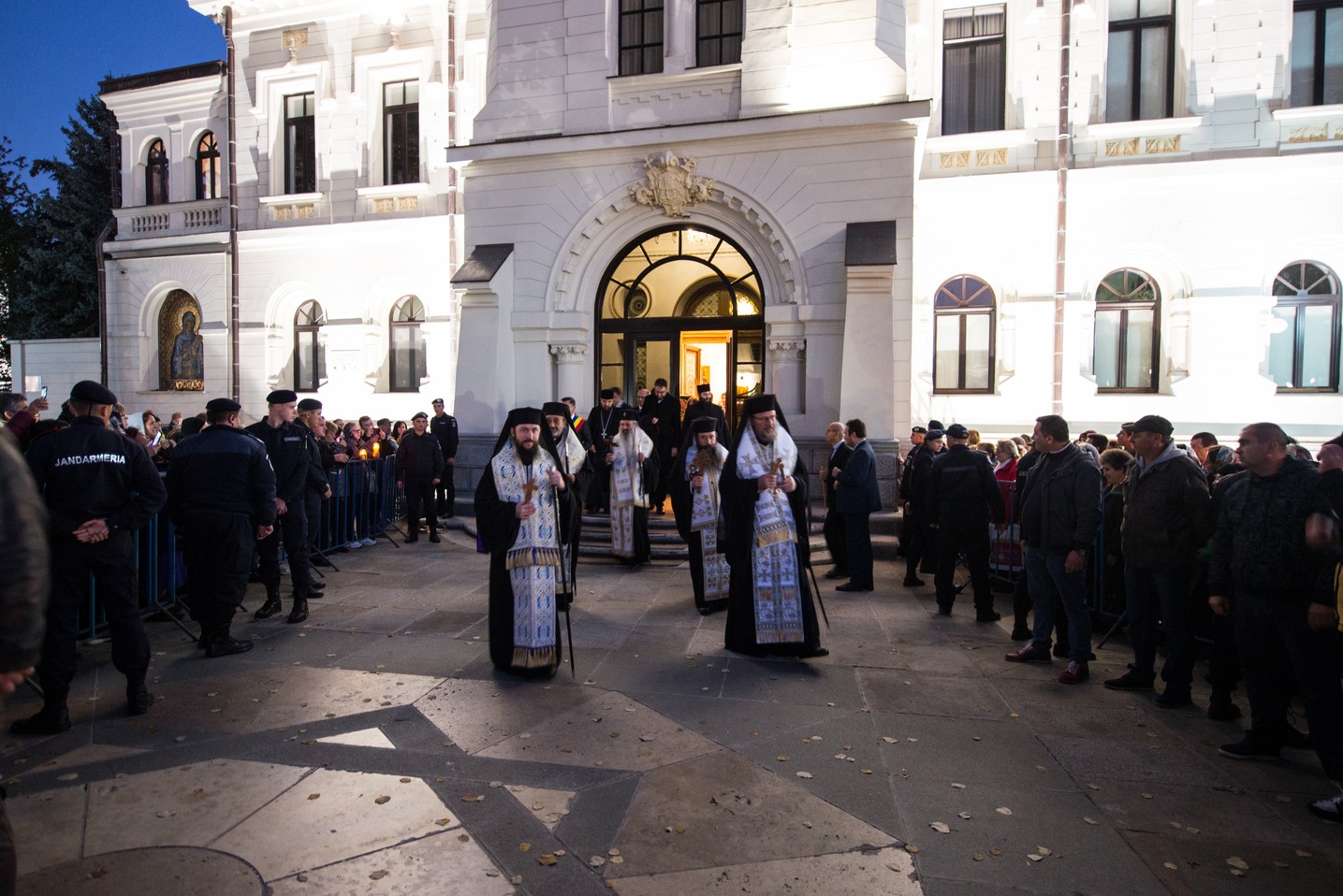 Hramul Sfintei Parascheva: 23.000 de pelerini au străbătut „Calea Sfinților” la Iași