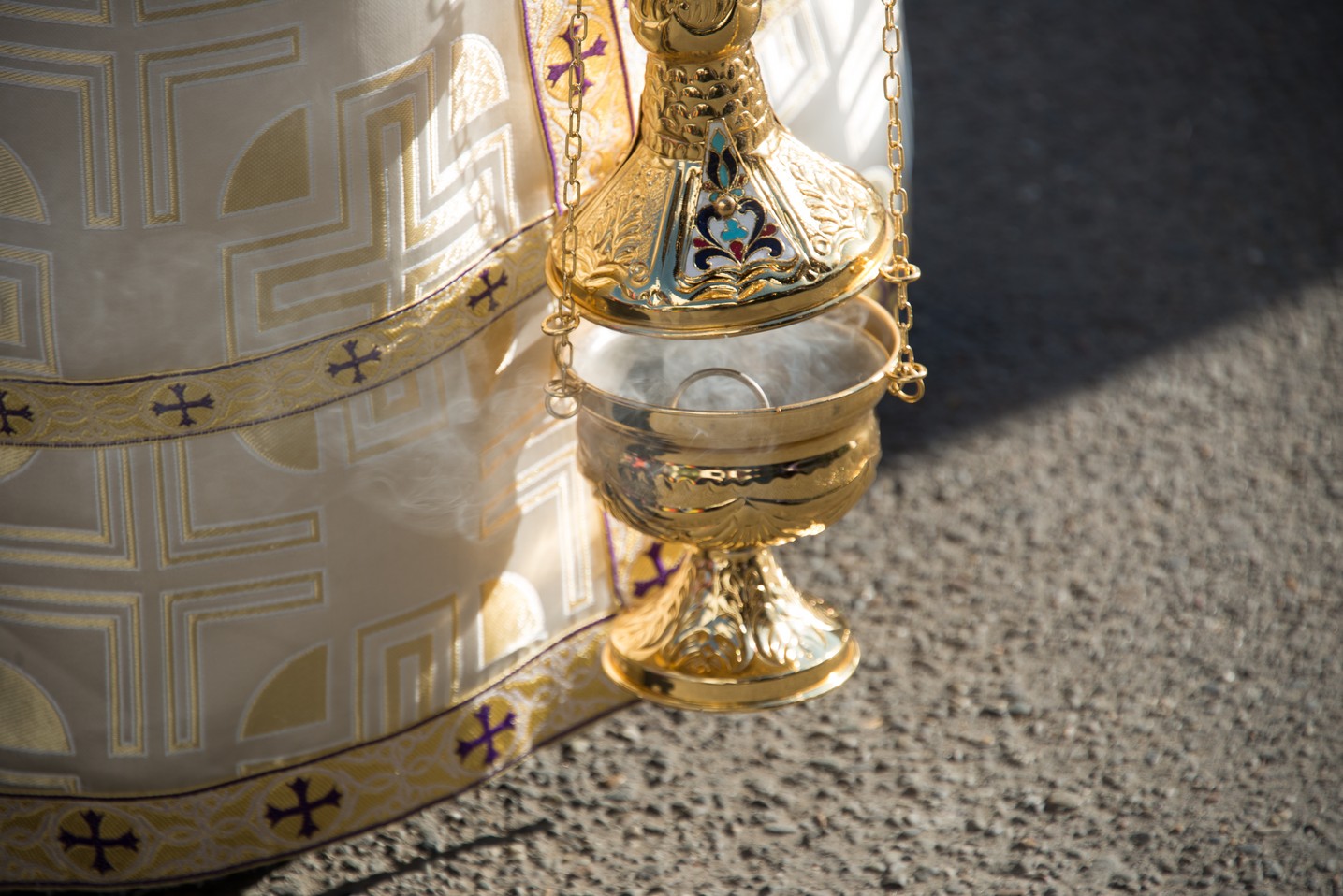 Sărbătoare istorică în Campusul universitar Tudor Vladimirescu: Biserica „Sfântul Mucenic Iulian din Tars” a fost sfințită