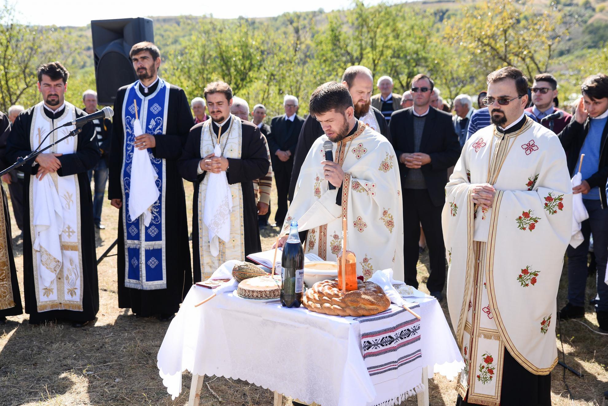 Simpozion dedicat Centenarului Marii Uniri la Gugeşti