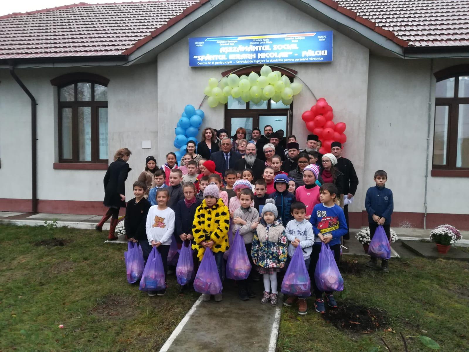 Primul Așezământ Social al Episcopiei Huşilor. PS Ignatie: „Noi, tot ceea ce facem, avem această conştiinţă, că le facem pentru veşnicie! Nu pentru a ieşi în evidenţă, ci pentru că aceasta este menirea noastră prin excelenţă!”