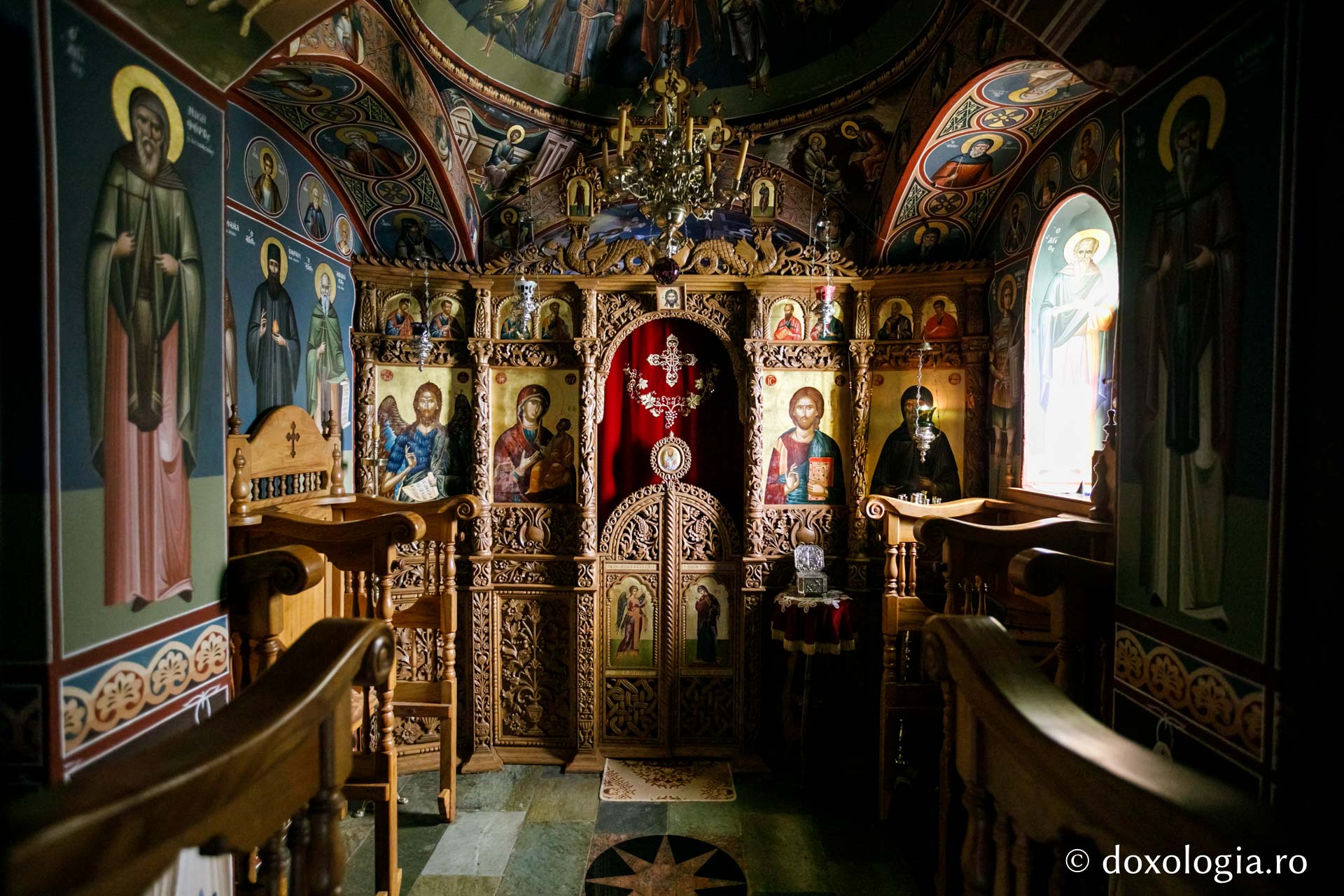 Sihăstria „Acoperământul Maicii Domnului” – Vigla