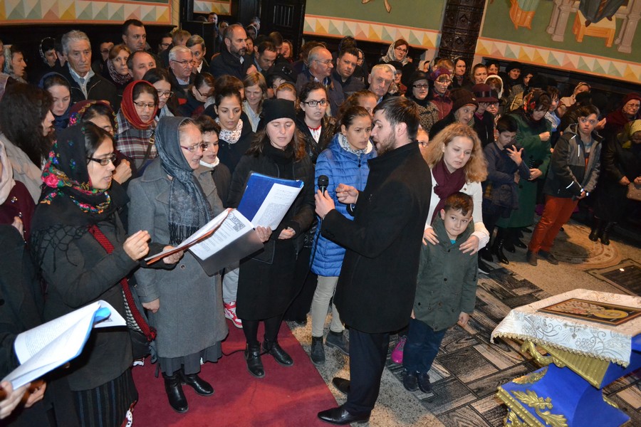 Întâlnire misionară la Capela „Sfântul Teodor Sicheotul” din Botoşani Întâlnire misionară la Capela „Sfântul Teodor Sicheotul” din Botoşani