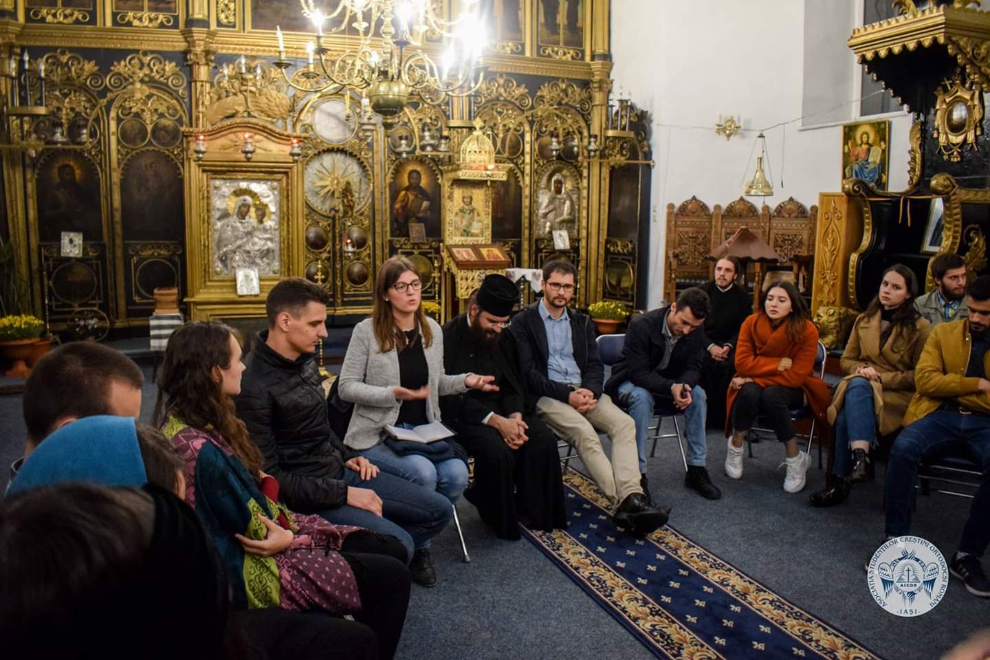 Studenți în dialog la ASCOR Iași