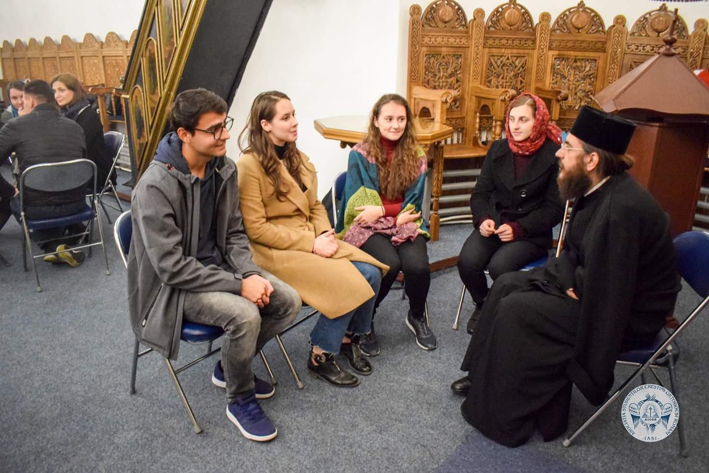 Studenți în dialog la ASCOR Iași