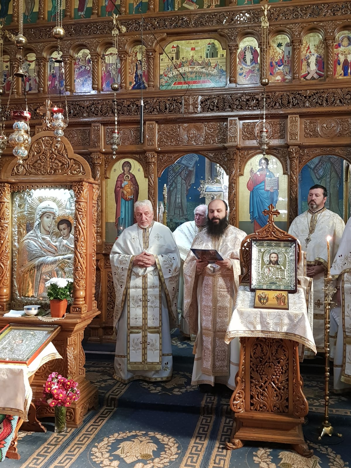 Părintele Prof. Univ. Dr. Mihai Vizitiu - un gând bun la ceas aniversar