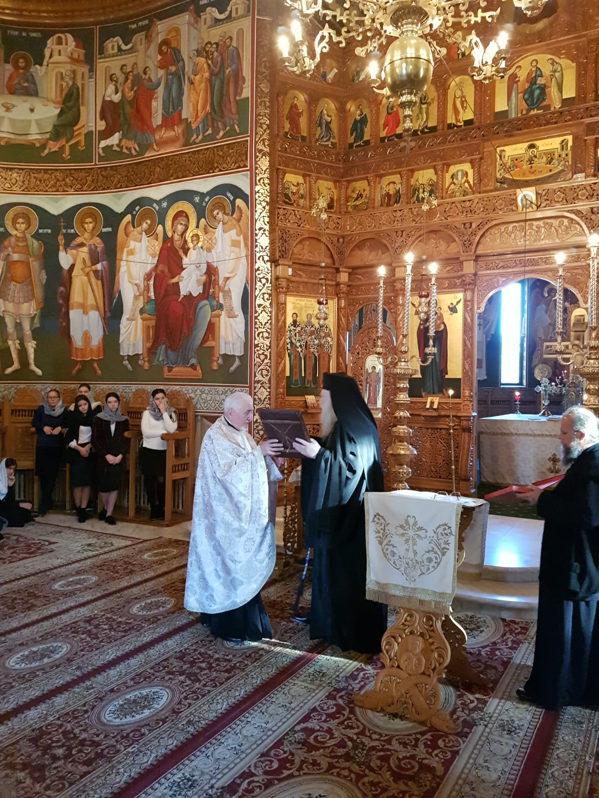 Părintele Prof. Univ. Dr. Mihai Vizitiu - un gând bun la ceas aniversar