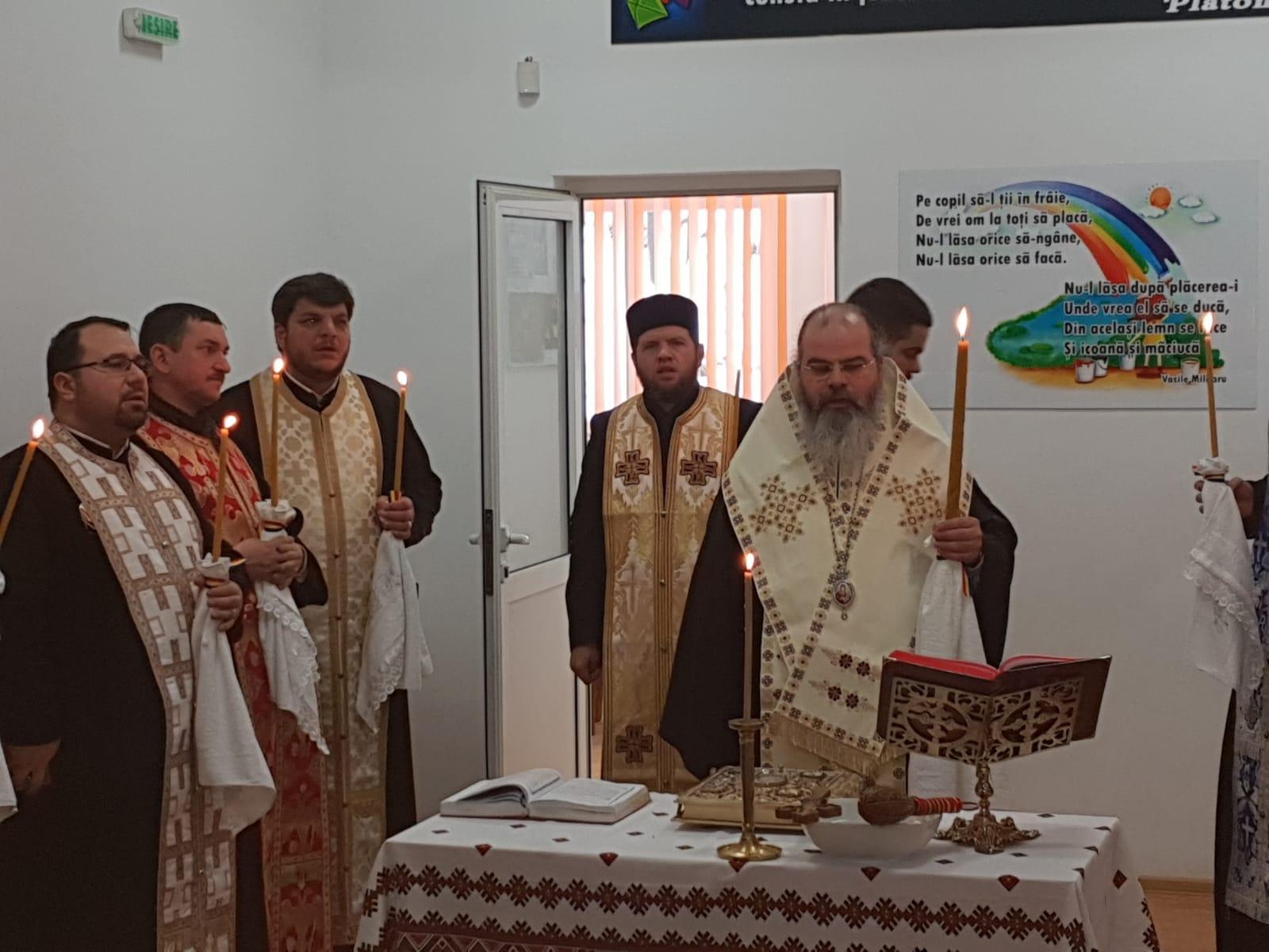 PS Ignatie la inaugurarea Aşezământului Social din Boţeşti: „Cred că fiecare aşezământ social este gândit în logica atitudinii pe care a avut-o samarineanul milostiv faţă de cel căzut între tâlhari!”