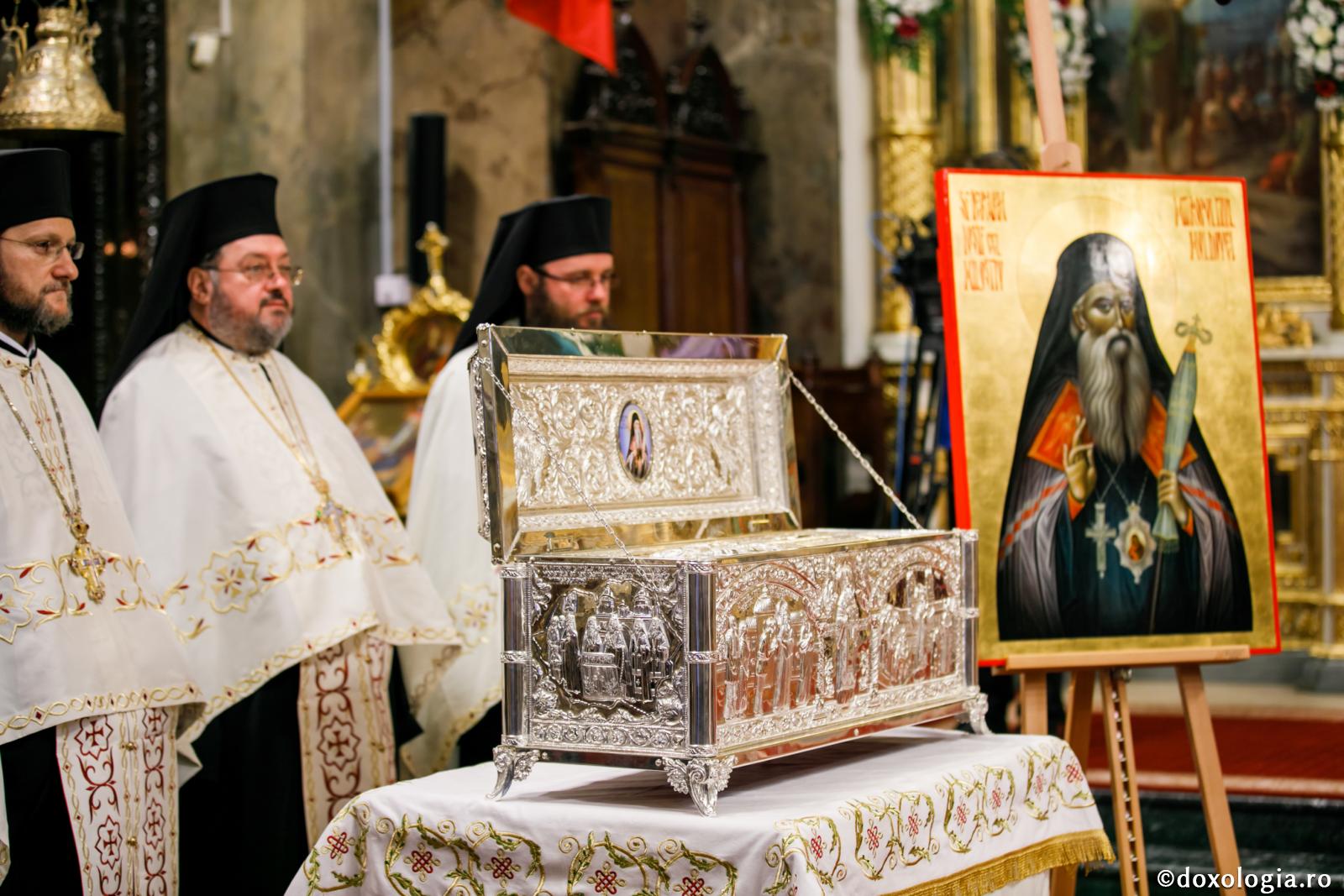 (Video) Ce înseamnă moaște?