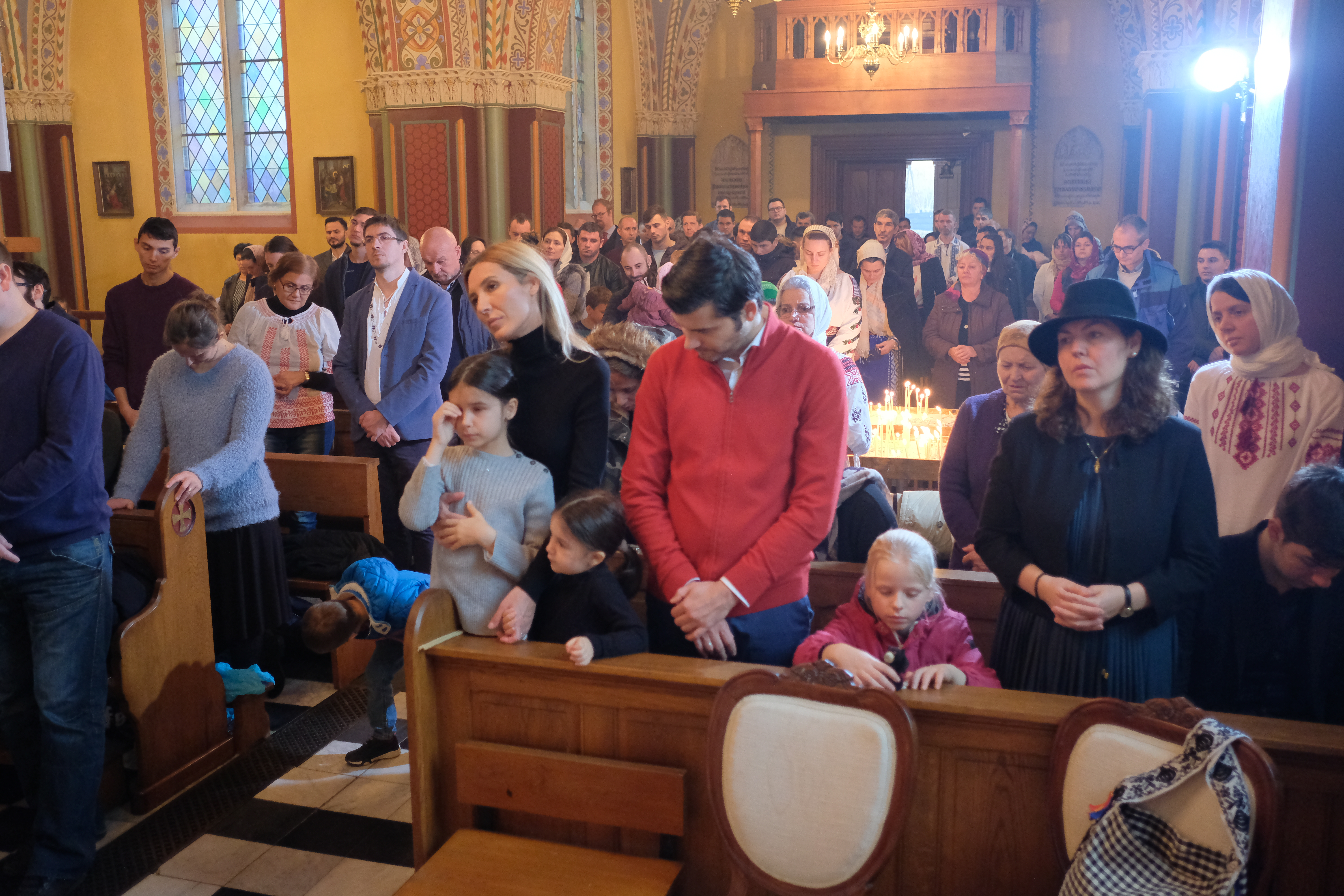 Acțiune caritabilă pentru copiii din Basarabia, în Episcopia Europei de Nord