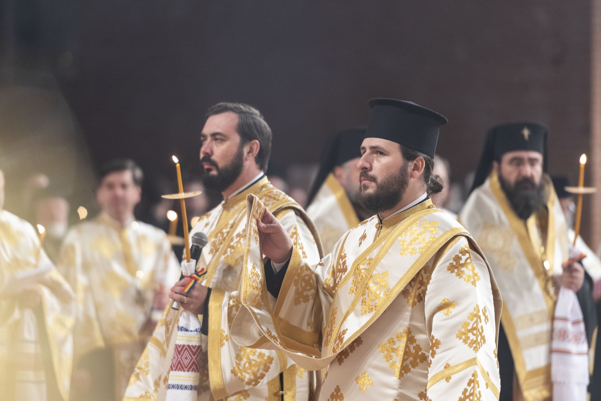 Eroii neamului au fost pomeniţi pentru prima dată la Catedrala Naţională