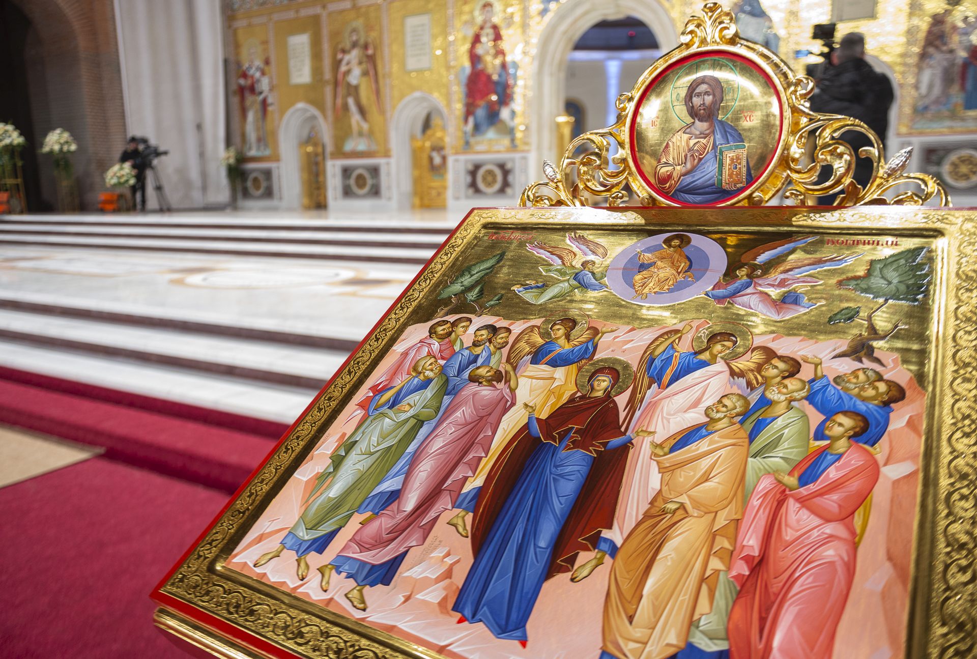 Până când se pot închina pelerinii în Sfântul Altar al Catedralei Naționale?