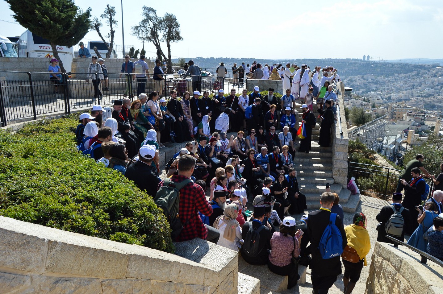 Pe urmele Mântuitorului: delegație din Arhiepiscopia Iașilor condusă de Părintele Mitropolit Teofan, în pelerinaj la Locurile Sfinte