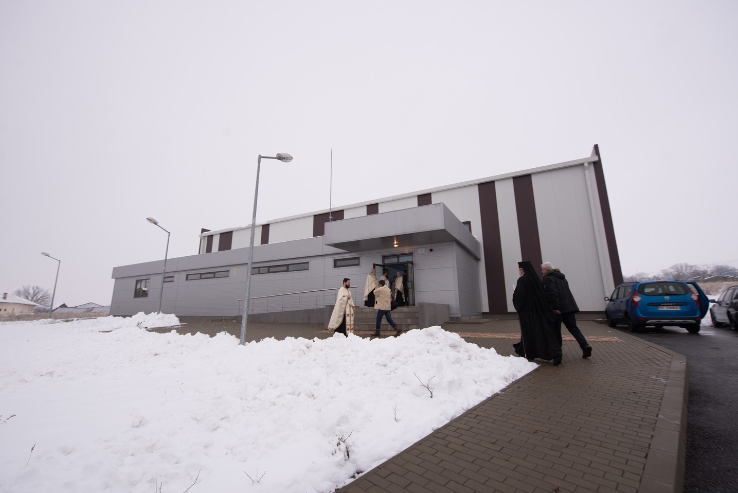 Sfințire de capelă la Liceul Tehnologic Special din comuna Ștefan cel Mare: „Întotdeauna românul, în casa lui, a avut un colț de rugăciune”