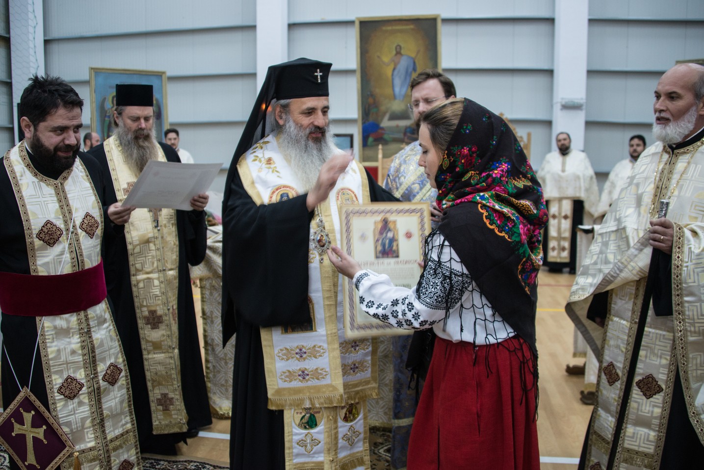 Sfințire de capelă la Liceul Tehnologic Special din comuna Ștefan cel Mare: „Întotdeauna românul, în casa lui, a avut un colț de rugăciune”