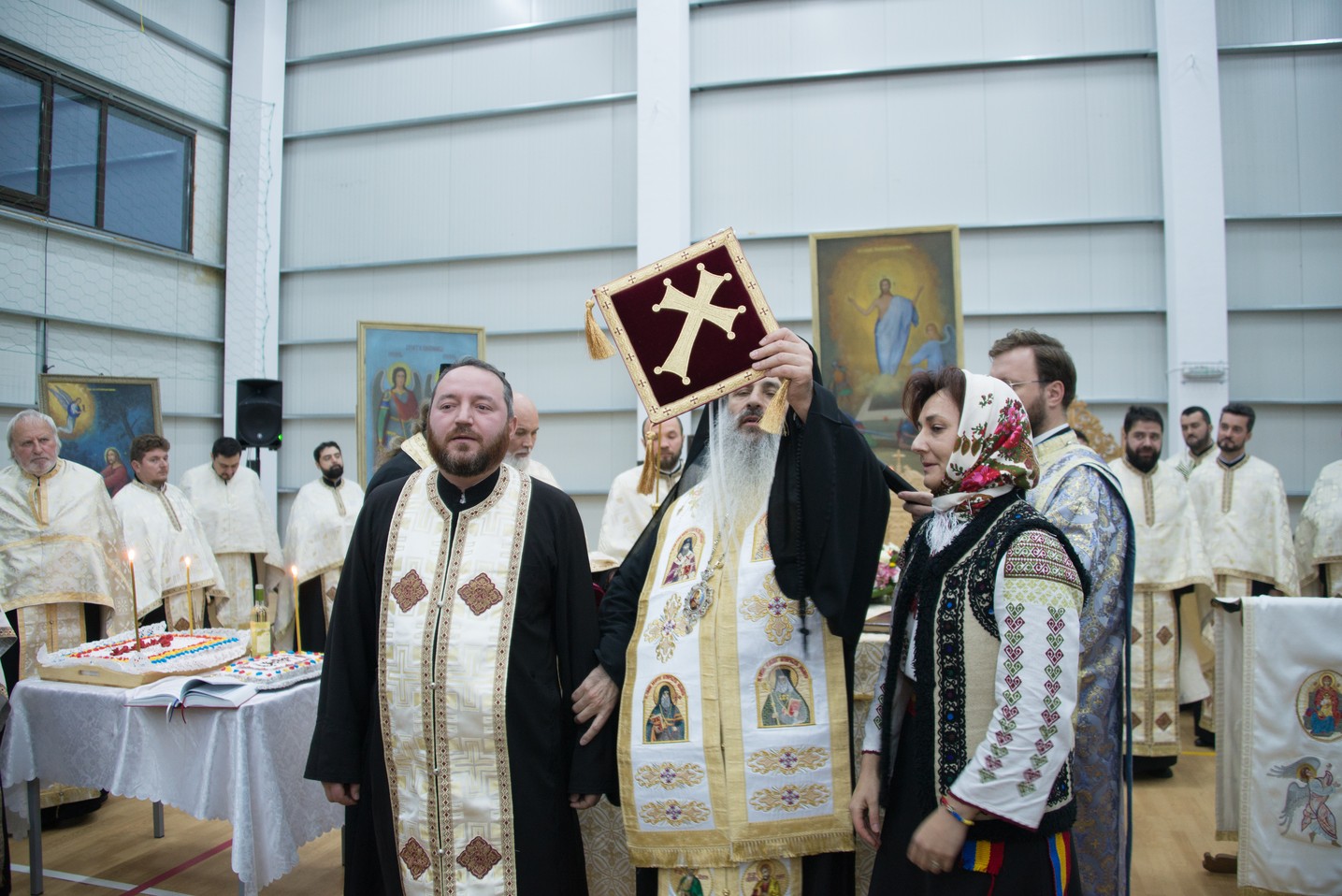 Sfințire de capelă la Liceul Tehnologic Special din comuna Ștefan cel Mare: „Întotdeauna românul, în casa lui, a avut un colț de rugăciune”