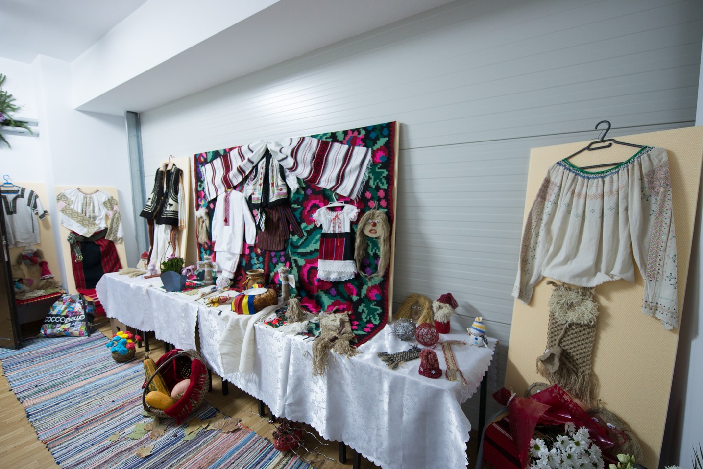 Sfințire de capelă la Liceul Tehnologic Special din comuna Ștefan cel Mare: „Întotdeauna românul, în casa lui, a avut un colț de rugăciune”