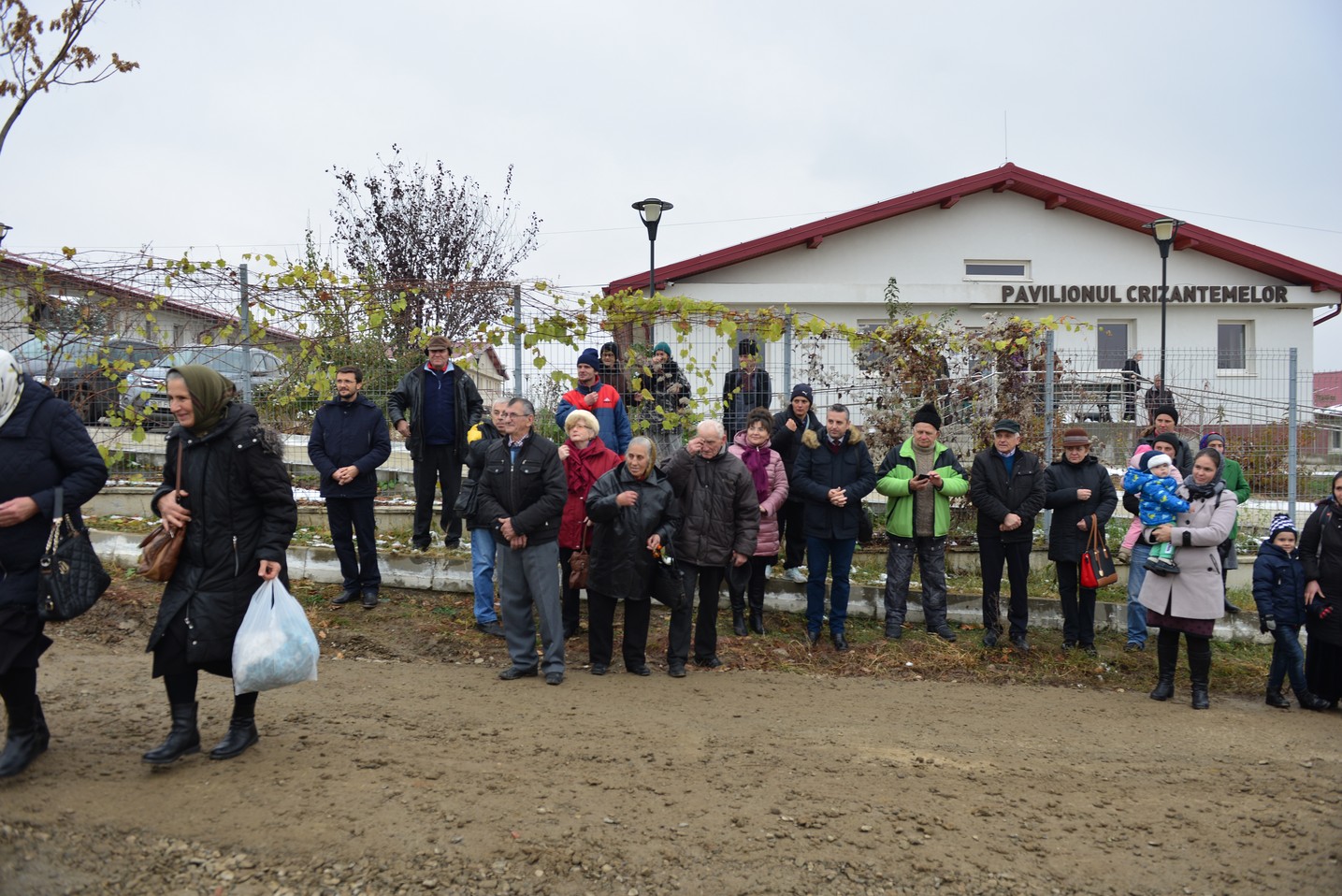 Sfințire de loc de biserică în Bucium-Iași: IPS Mitropolit Teofan a pus piatra de temelie