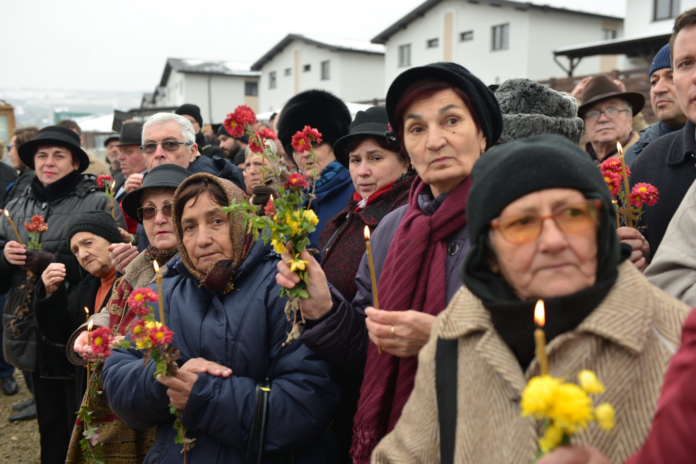Sfințire de loc de biserică în Bucium-Iași: IPS Mitropolit Teofan a pus piatra de temelie