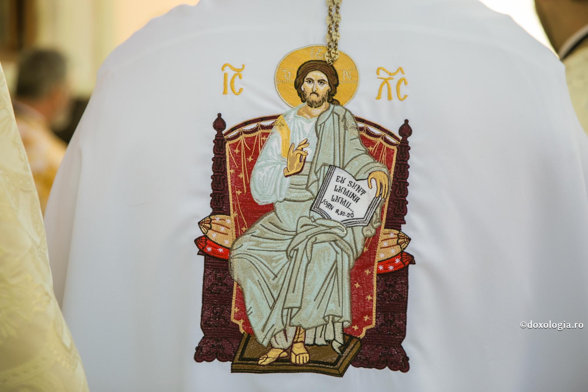 (Video) Duminica a 30-a după Rusalii (Dregătorul bogat - Păzirea poruncilor)