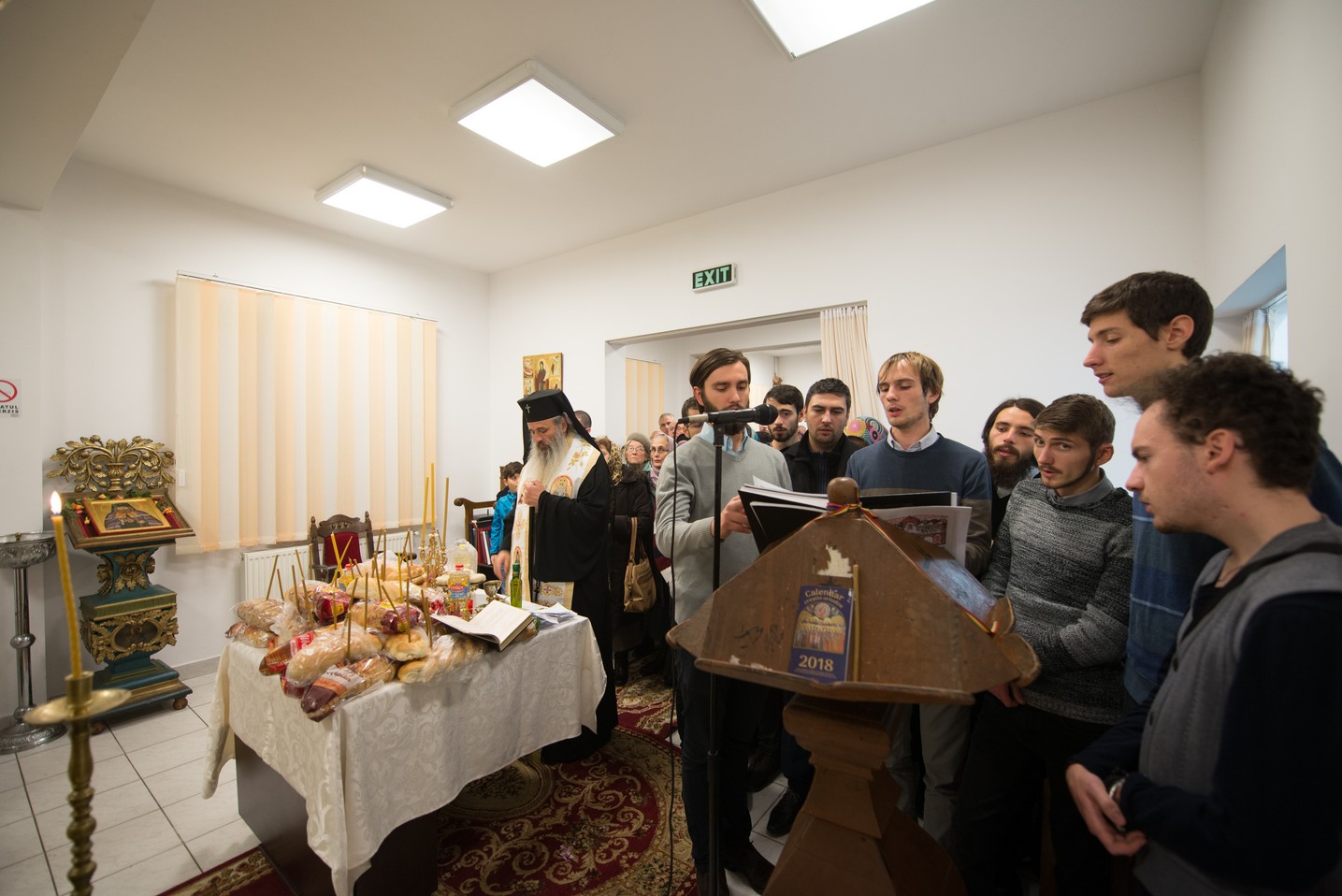 Slujire arhierească la hramul Bisericii Vovidenia din Iași